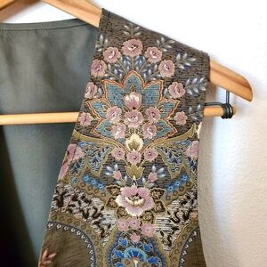 Vintage 90's Green Floral Vest